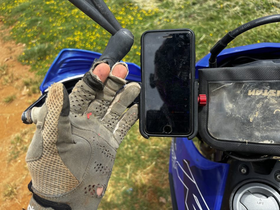 iphone difficult to operate with motorcycle gloves