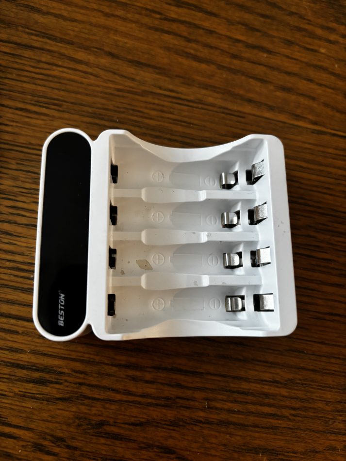 aa battery charger